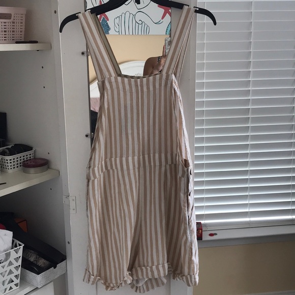 NWT Hollister Striped Romper - Picture 2 of 8